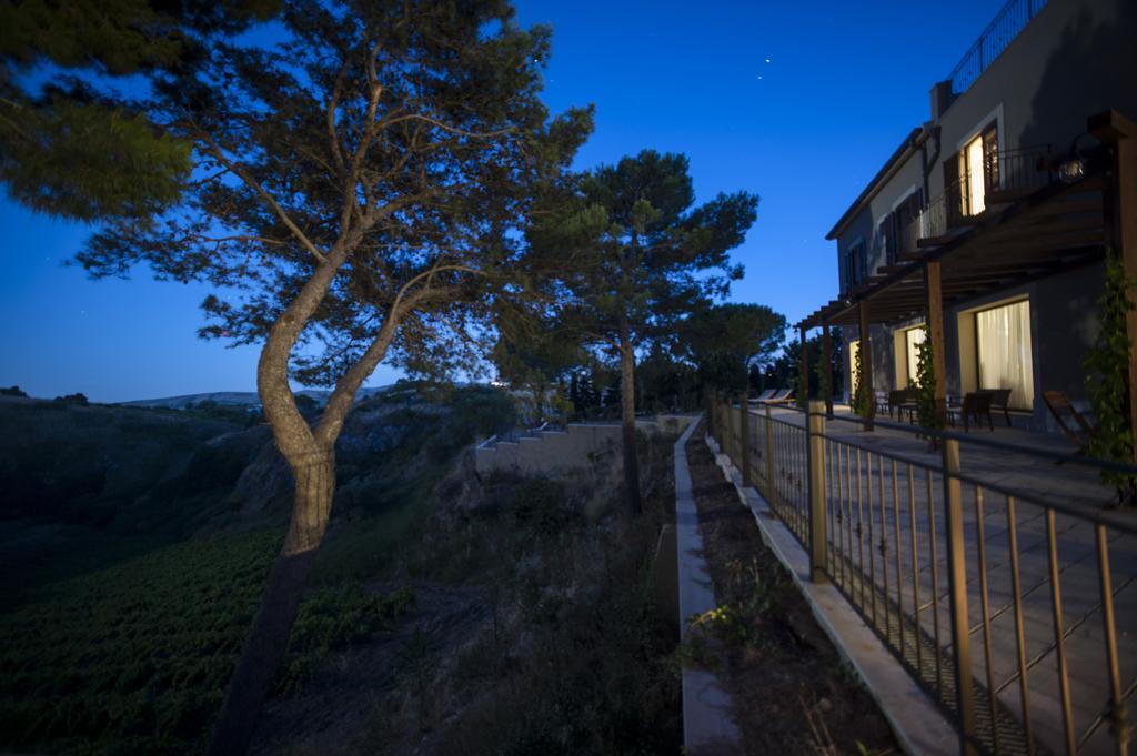 Feudo Del Biviere Santa Ninfa Exterior foto