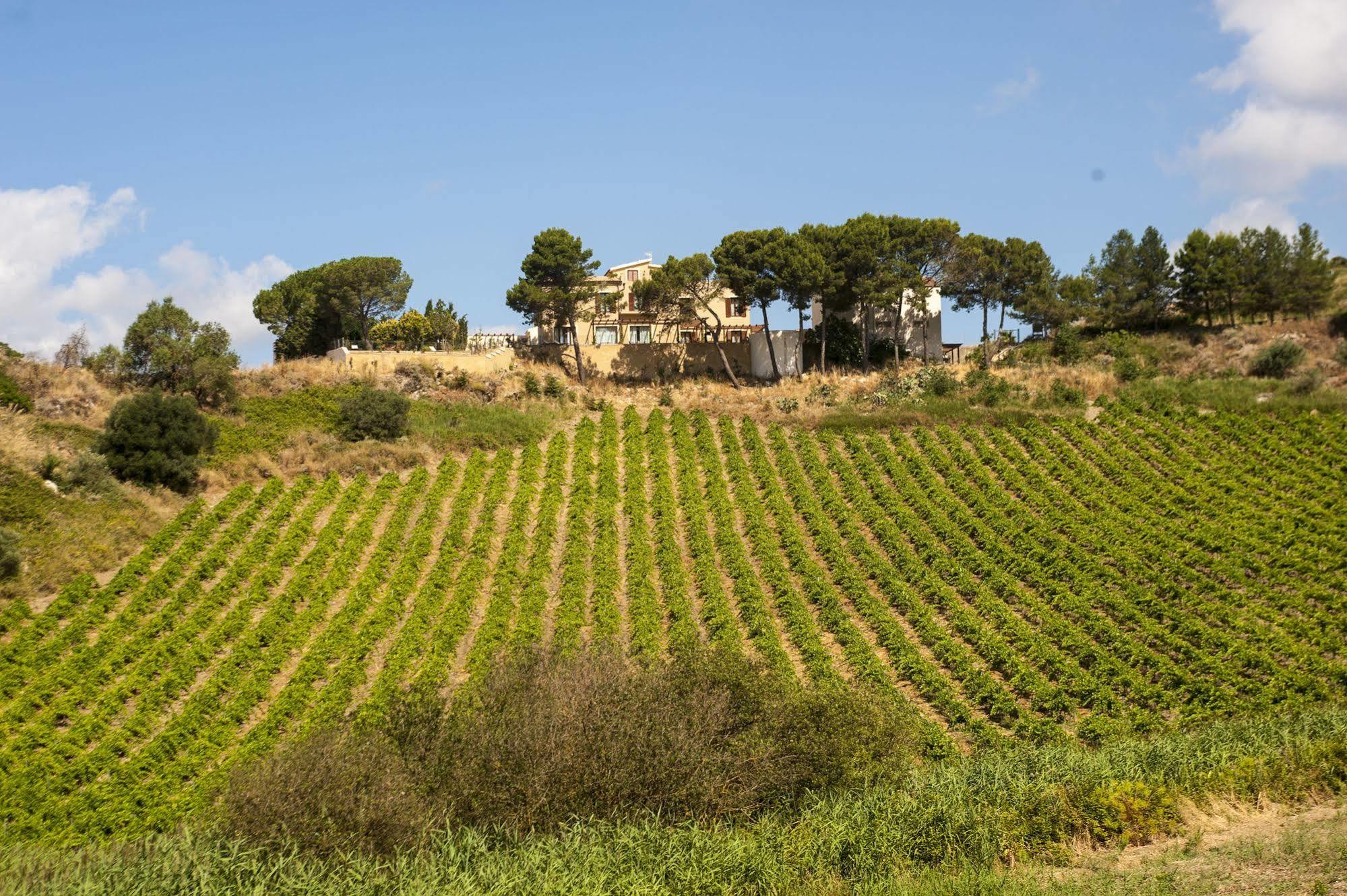 Feudo Del Biviere Santa Ninfa Exterior foto